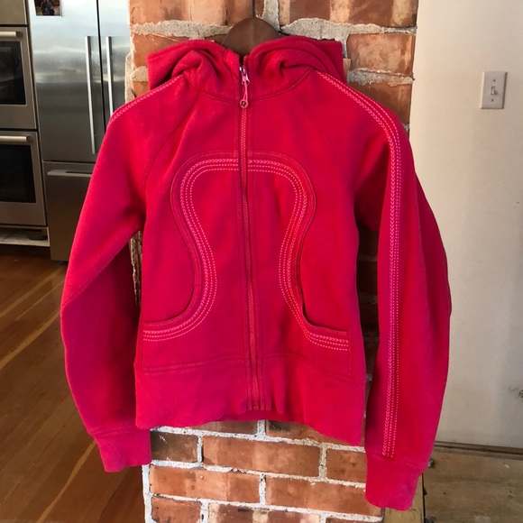Lulu Lemon hoodie.